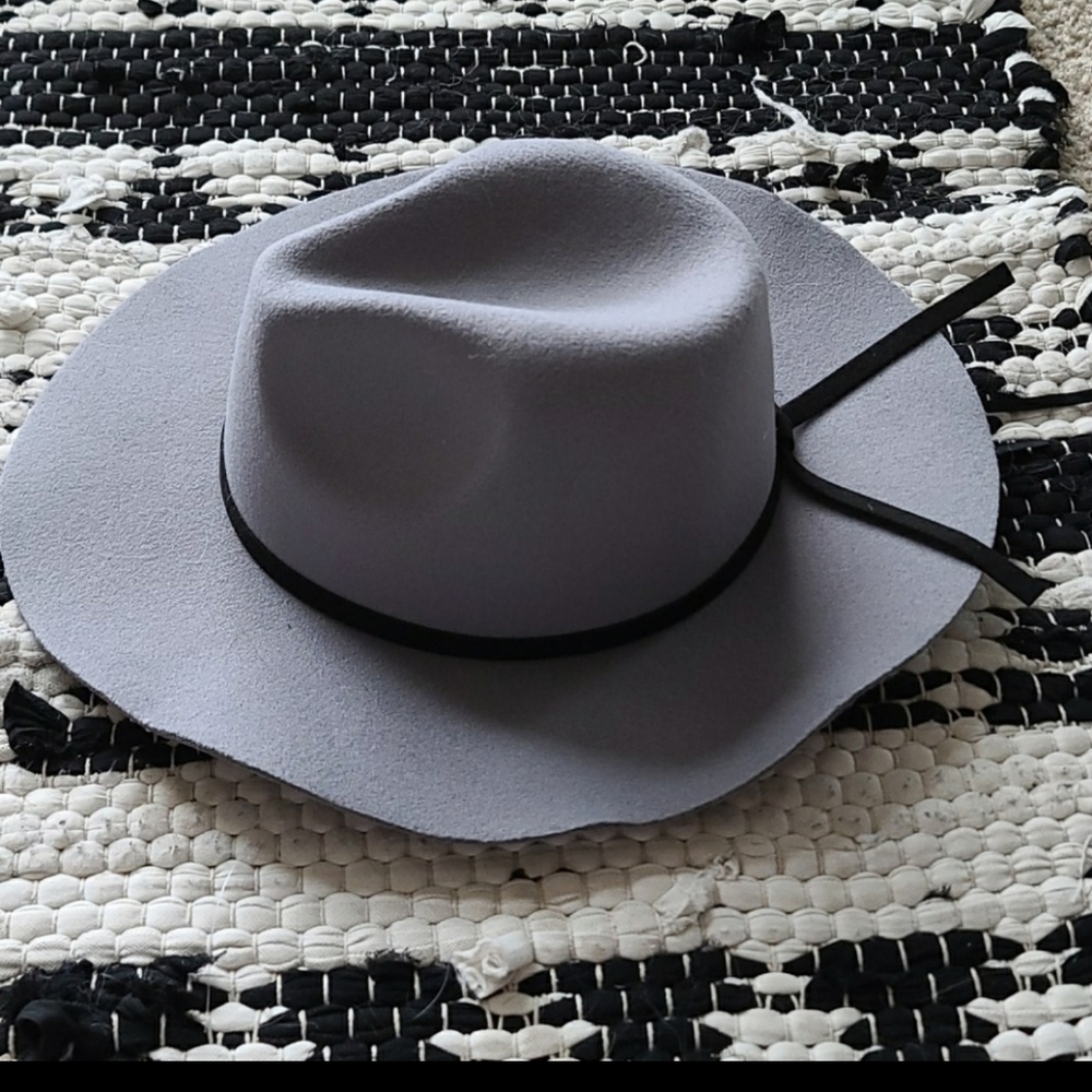 Grey boho chic hat